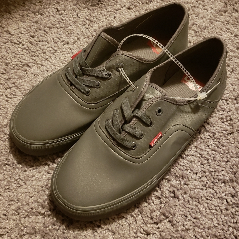 Gray Levi's Vintage style faux leather casual snea